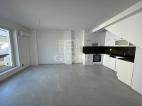 Szeged Lakás (téglaépítésű)