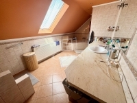 Érd Lakás (téglaépítésű)