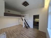 Budapest XV. kerület Lakás (téglaépítésű)