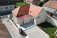 Tapolca Családi ház