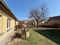 Váchartyán Családi ház