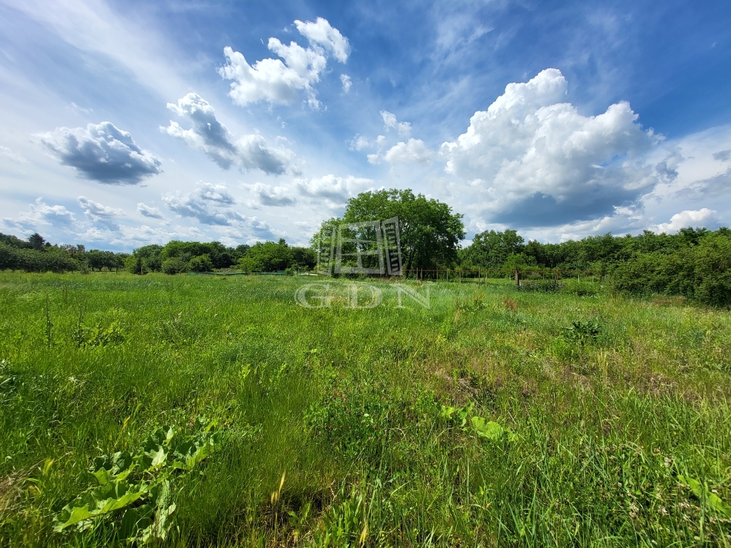 出卖 Szombathely 土地