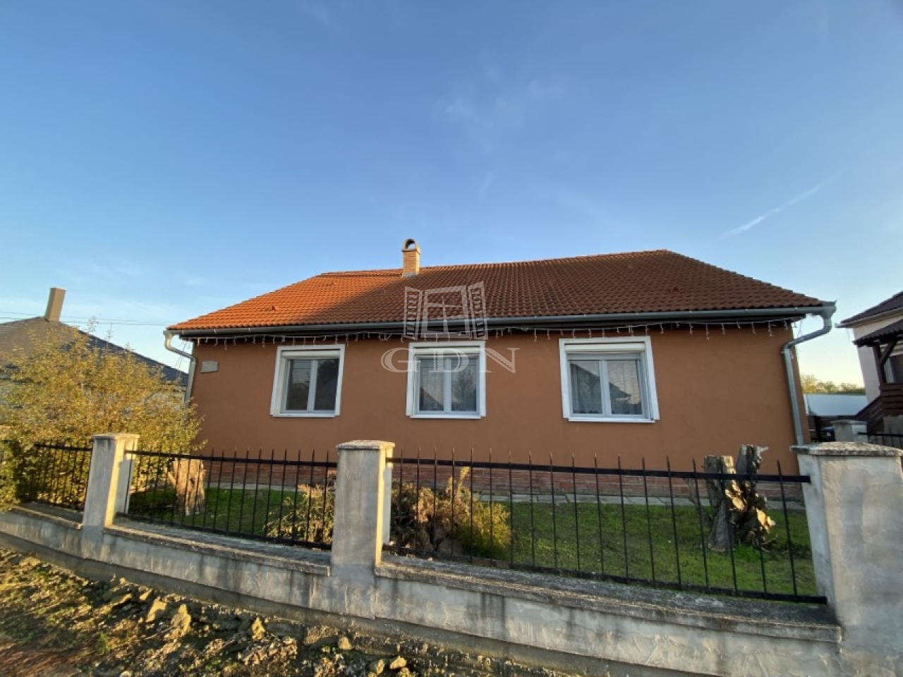 For sale Csősz Family House