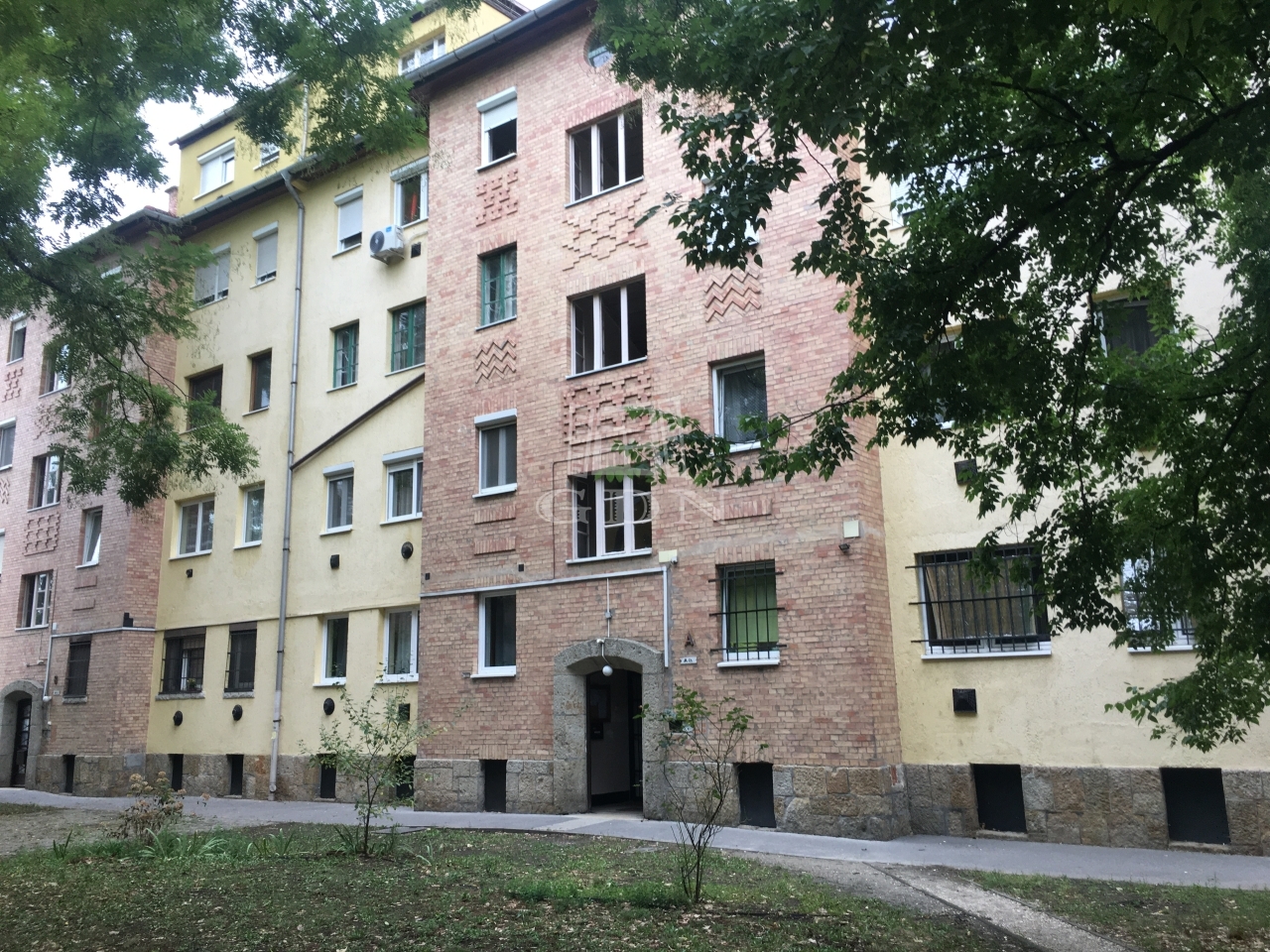 For sale Budapest X. kerület Flat (brick)