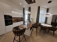 Budapest V. kerület Lakás (téglaépítésű)