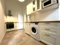 Budapest VI. kerület Lakás (téglaépítésű)