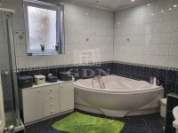 For sale family house Budapest, XV. district, 334m2