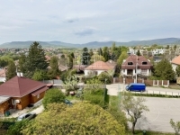 Szentendre Lakás (csúsztatott zsalu)