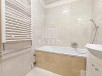 Zalaegerszeg Lakás (csúsztatott zsalu)