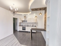 Zalaegerszeg Lakás (csúsztatott zsalu)