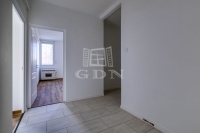 Budapest XVI. kerület Lakás (csúsztatott zsalu)